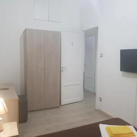 Arabis Centro Storico Отель типа 